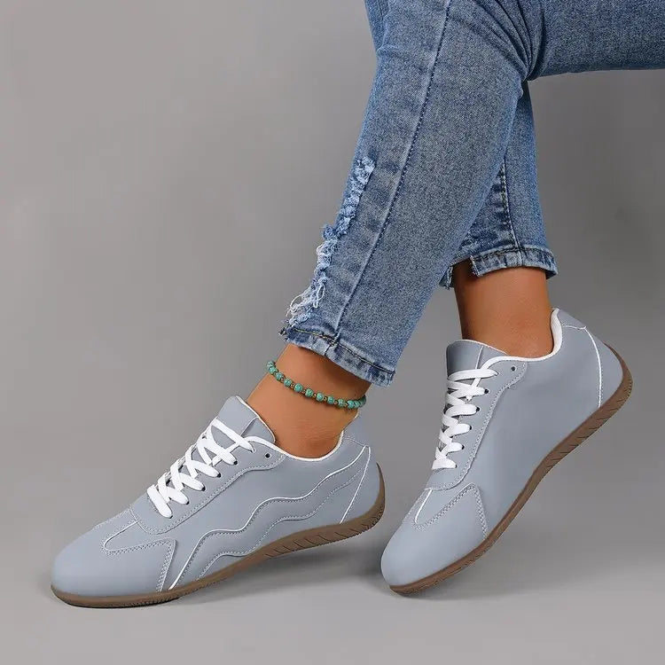 2026 New Spring and Autumn Women's Vintage Solid Color Comfortable Sneakers Women Fashion Casual Shallow Mouth Vulcanized Shoes