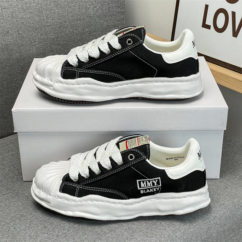 2026 New Men Women Skate Shoes, Low Top Trendy Street Style Couple Sneakers, Non-slip Wear Resistant Daily Footwear