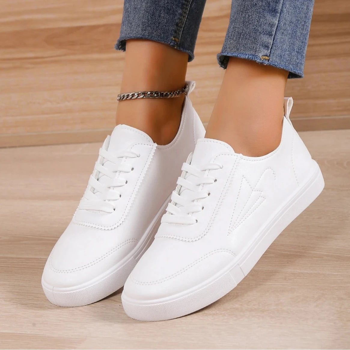 2026 Women Leather Pu Casual Shoes Woman Shoes New Fashion Platform White Shoes Sneakers Breathable Lace-Up Women Sneakers 8789