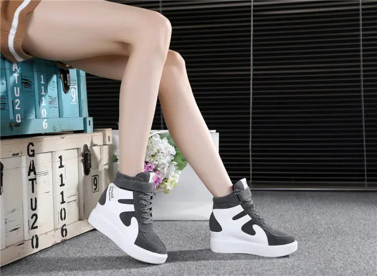 Red Sneakers Women 2024 New High Top Platform Casual Wedges Autumn Winter Female Black Internal Increase Vulcanize Shoes Lace-up