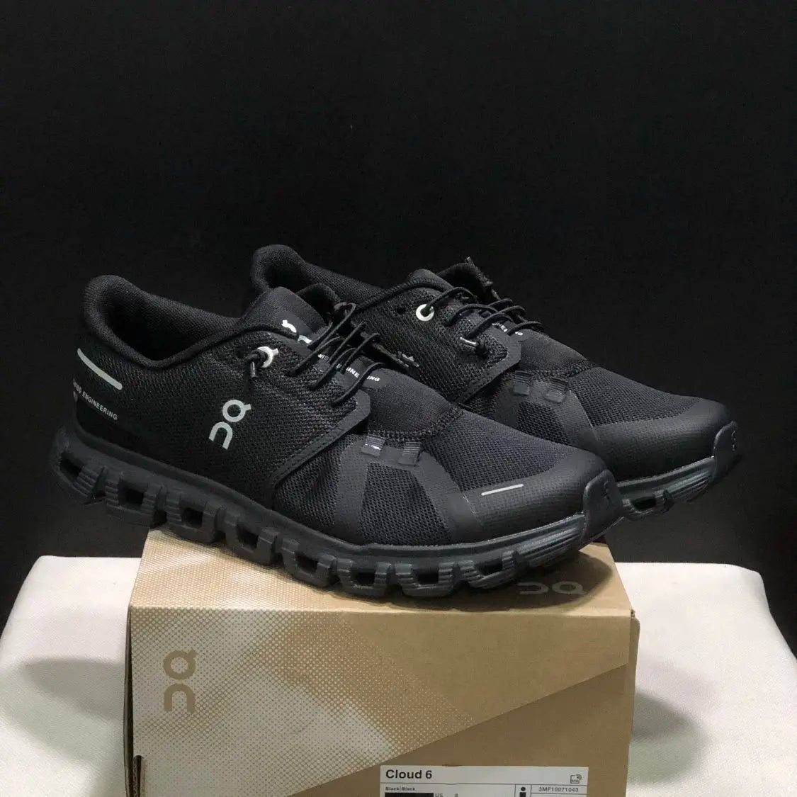 New cushioned anti-slip running shoes for men women, breathable lightweight comfort athletic sneakers 2026