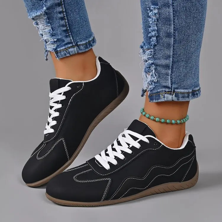 2026 New Spring and Autumn Women's Vintage Solid Color Comfortable Sneakers Women Fashion Casual Shallow Mouth Vulcanized Shoes