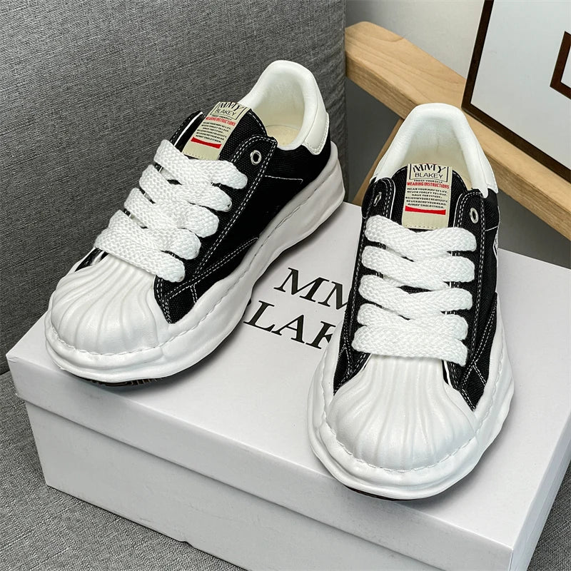2026 New Men Women Skate Shoes, Low Top Trendy Street Style Couple Sneakers, Non-slip Wear Resistant Daily Footwear