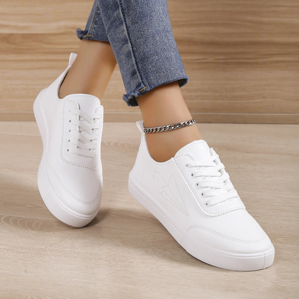 2026 Women Leather Pu Casual Shoes Woman Shoes New Fashion Platform White Shoes Sneakers Breathable Lace-Up Women Sneakers 8789