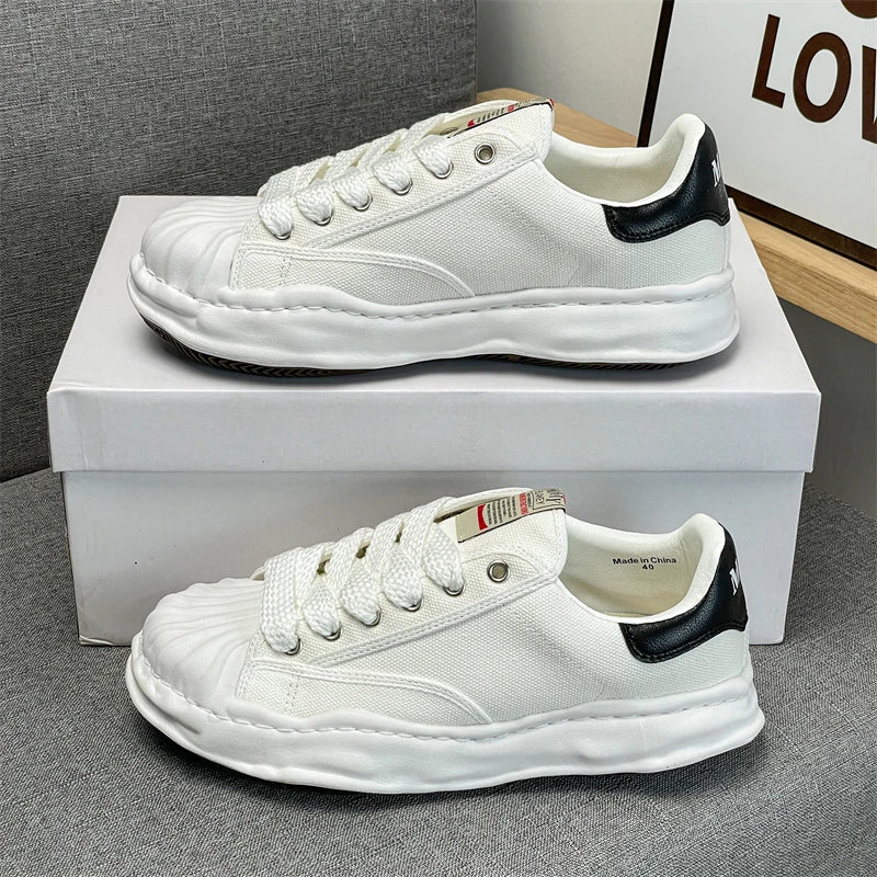 2026 New Men Women Skate Shoes, Low Top Trendy Street Style Couple Sneakers, Non-slip Wear Resistant Daily Footwear