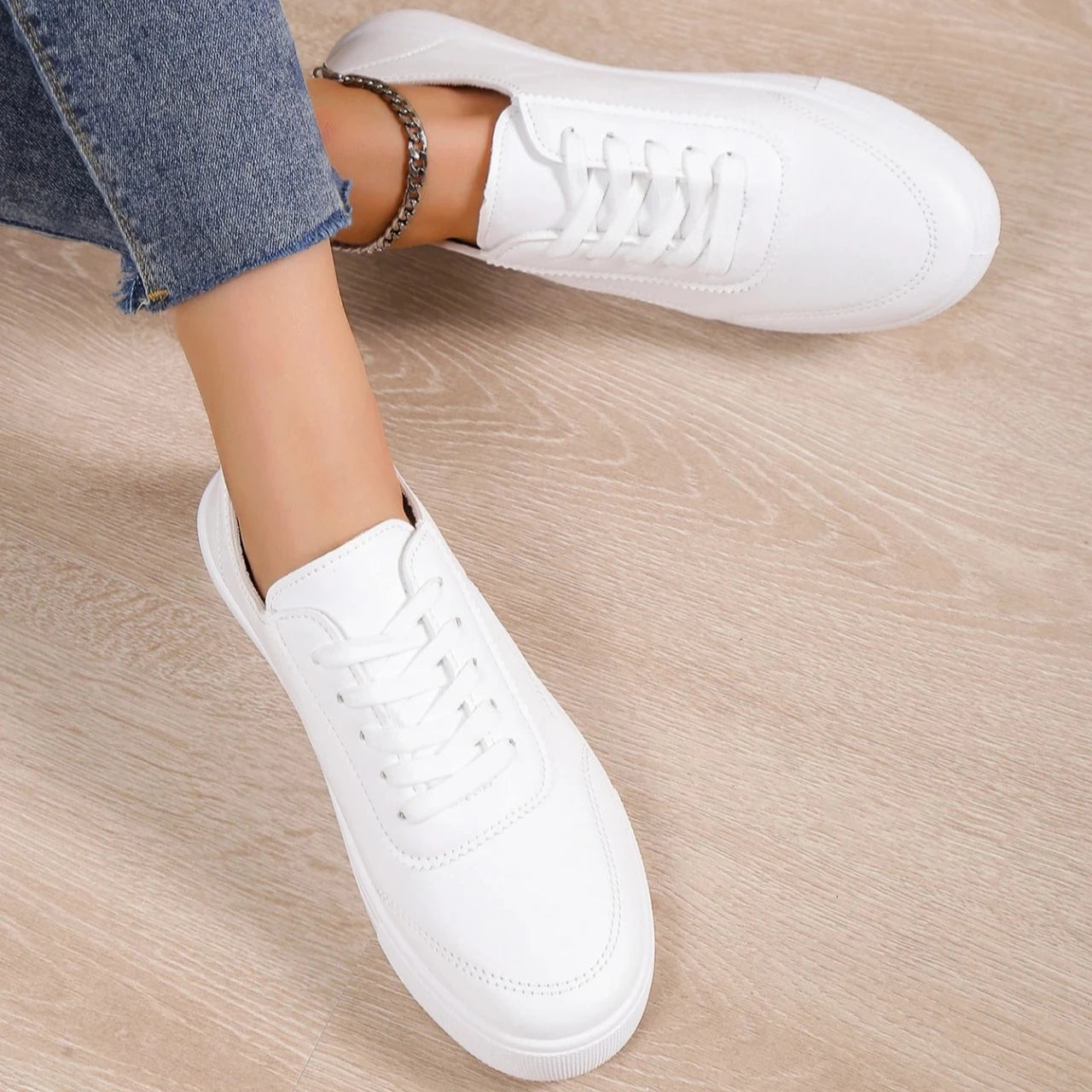2026 Women Leather Pu Casual Shoes Woman Shoes New Fashion Platform White Shoes Sneakers Breathable Lace-Up Women Sneakers 8789