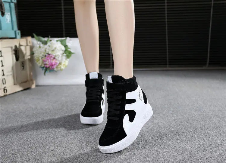 Red Sneakers Women 2024 New High Top Platform Casual Wedges Autumn Winter Female Black Internal Increase Vulcanize Shoes Lace-up