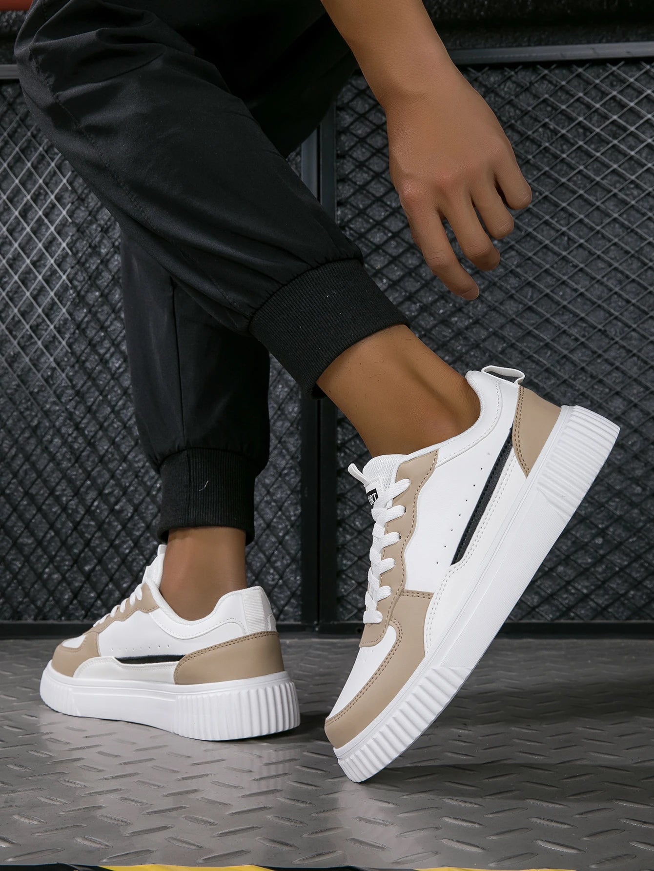Men's Casual Platform Shoes Fashion Sneakers, Men's Daily Wear Lightweight Walking Shoes, Men's Durable Round Toe Footwear
