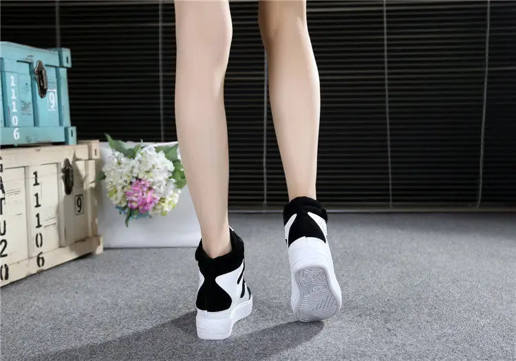 Red Sneakers Women 2024 New High Top Platform Casual Wedges Autumn Winter Female Black Internal Increase Vulcanize Shoes Lace-up