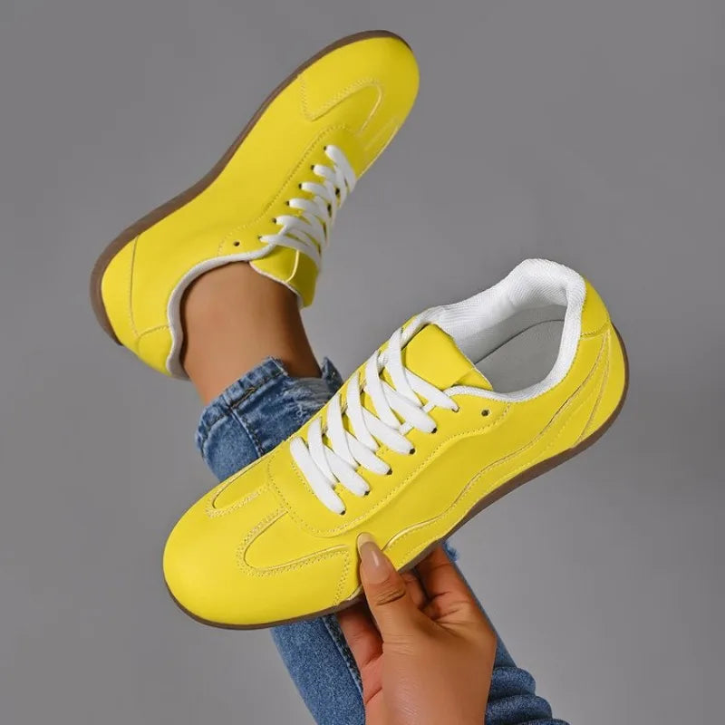 2026 New Spring and Autumn Women's Vintage Solid Color Comfortable Sneakers Women Fashion Casual Shallow Mouth Vulcanized Shoes