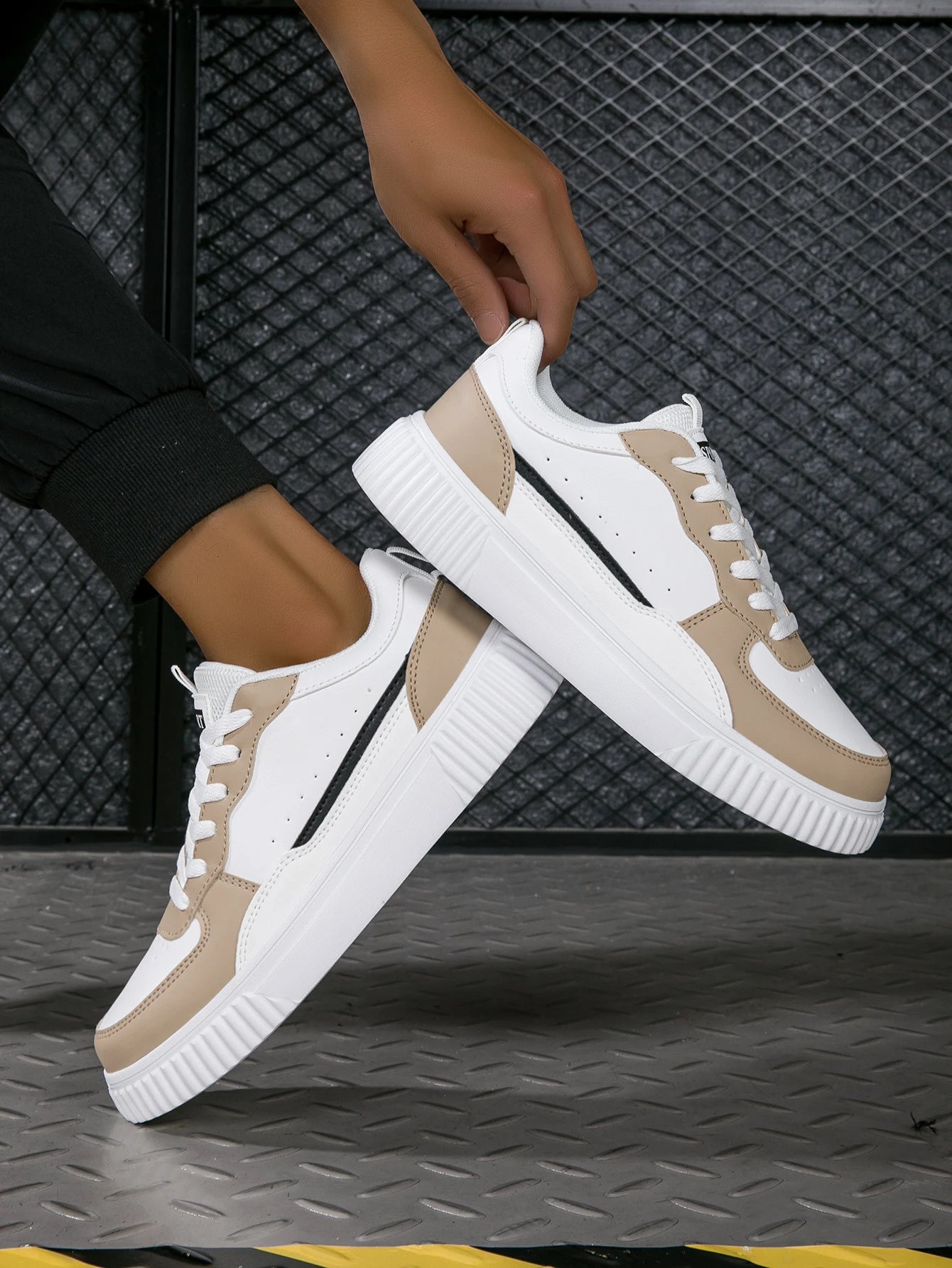 Men's Casual Platform Shoes Fashion Sneakers, Men's Daily Wear Lightweight Walking Shoes, Men's Durable Round Toe Footwear