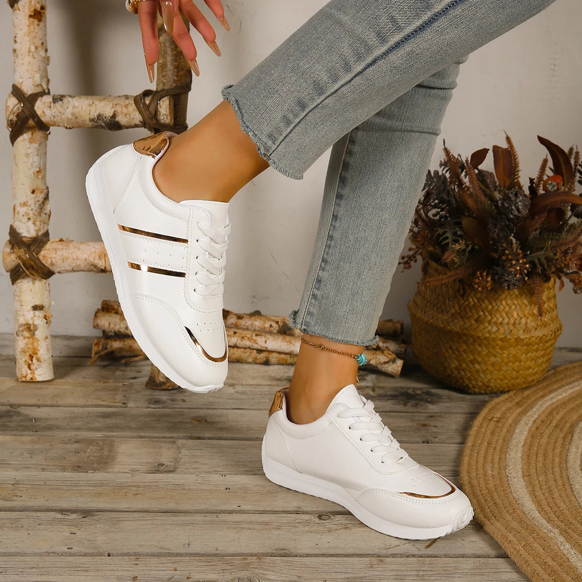 Women Sneakers Lightweight Platform Sneakers Women Leather Patchwork Casual Sport Shoes Ladies Outdoor Running Vulcanized Shoes