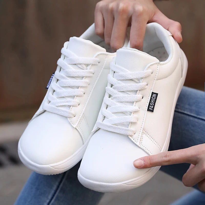 Women Shoes Wide Barefoot Shoes for Women Minimalist Artificial Leather Casual Comfortable Flats White Shoes Walking Sneakers