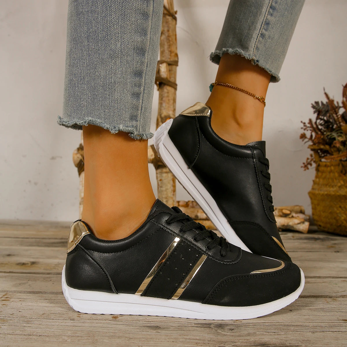 Women Sneakers Lightweight Platform Sneakers Women Leather Patchwork Casual Sport Shoes Ladies Outdoor Running Vulcanized Shoes