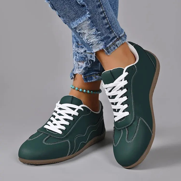 2026 New Spring and Autumn Women's Vintage Solid Color Comfortable Sneakers Women Fashion Casual Shallow Mouth Vulcanized Shoes